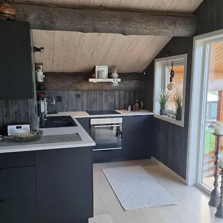 Apartmán Garasjeleilighet Med Kort Vei Til Flott Natur, Mandalen, Rauma